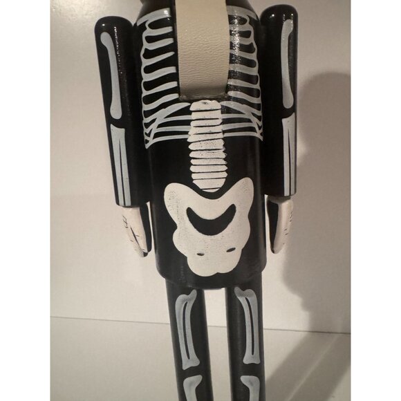 💀 Northlight 14" Wooden Skeleton Halloween Nutcracker (Black & White) - Picture 5 of 13